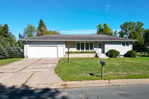 311 College Ave, Ladysmith, WI 54848 - Photo 17
