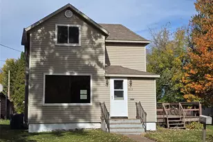815 Worden Ave, Ladysmith, WI 54848 - Photo 5