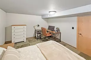 2417 Shale Ledge Rd, Eau Claire, WI 54703 - Photo 21