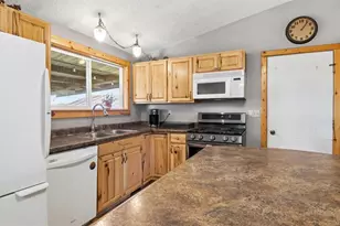 3141 County Rd Y, Menomonie, WI 54751 - Photo 11