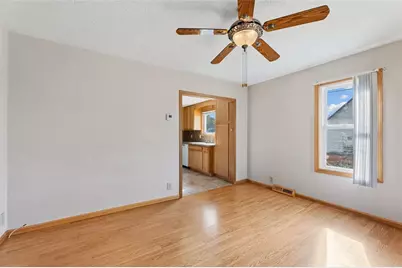319 S Peterson Avenue, Blair, WI 54616 - Photo 5