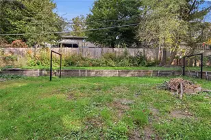 831 Hastings Way, Eau Claire, WI 54703 - Photo 23