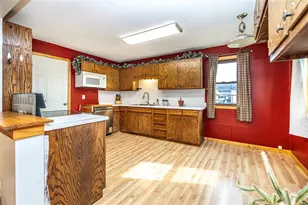 103 Polleys St, Melrose, WI 54642 - Photo 3