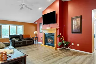 2922 Wayland Ct, Eau Claire, WI 54703 - Photo 23