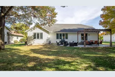 2922 Wayland Court, Eau Claire, WI 54703 - Photo 5