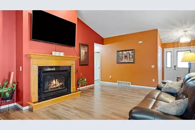 2922 Wayland Court, Eau Claire, WI 54703 - Photo 25