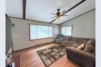 1435 York St, Bloomer, WI 54724 - Photo 15