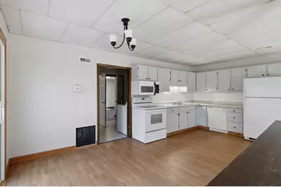 513 Main Street, Augusta, WI 54722 - Photo 7