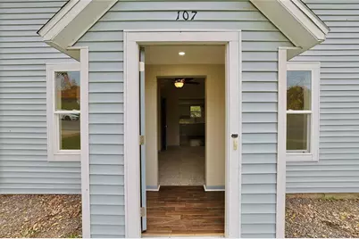 107 4th Street, Menomonie, WI 54751 - Photo 3
