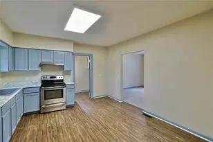 107 4th St, Menomonie, WI 54751 - Photo 13