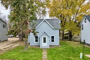 107 4th St, Menomonie, WI 54751 - Photo 1