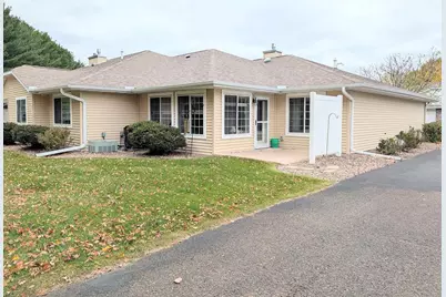 4217 W Robin Meadows Lane #4217, Eau Claire, WI 54701 - Photo 3