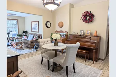 4217 W Robin Meadows Lane #4217, Eau Claire, WI 54701 - Photo 11
