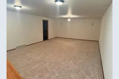 911 Windsong Lane, Onalaska, WI 54650 - Photo 25