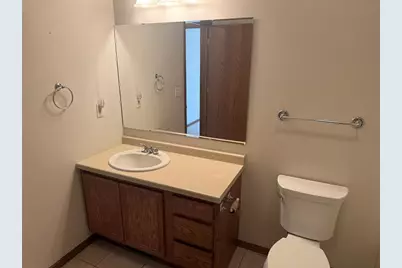 911 Windsong Lane, Onalaska, WI 54650 - Photo 17