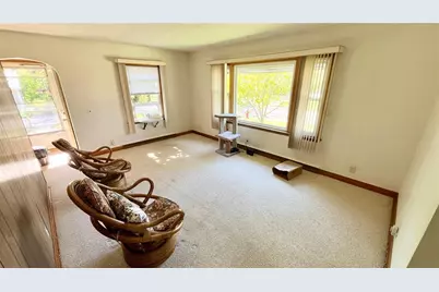 526 Cedar Street, Eau Claire, WI 54703 - Photo 3