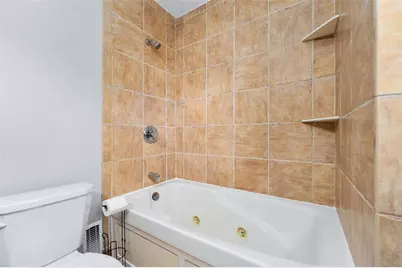 233 Garfield Avenue, Eau Claire, WI 54701 - Photo 27