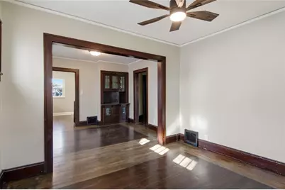 2422 4th Street, Eau Claire, WI 54703 - Photo 5