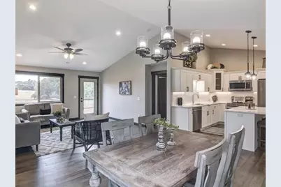 5612 Moss Trail, Eau Claire, WI 54701 - Photo 7