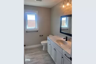5511 Cottage Lane, Eau Claire, WI 54701 - Photo 5