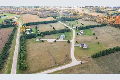 Feathers Court, Waupaca, WI 54981 - Photo 5