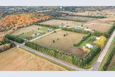 Feathers Court, Waupaca, WI 54981 - Photo 9