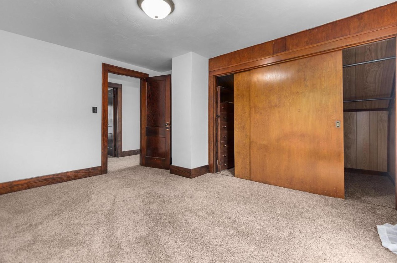 1234 Cedar St, Oshkosh WI  54901-3626 exterior