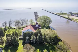 110 Hathaway Dr, Kewaunee, WI 54216 - Photo 9