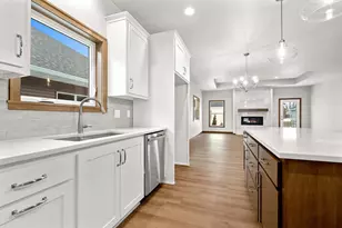 487 Papermill Cir, Kimberly, WI 54136 - Photo 11