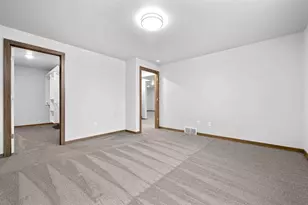 487 Papermill Cir, Kimberly, WI 54136 - Photo 37