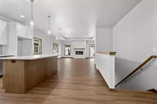 487 Papermill Cir, Kimberly, WI 54136 - Photo 9