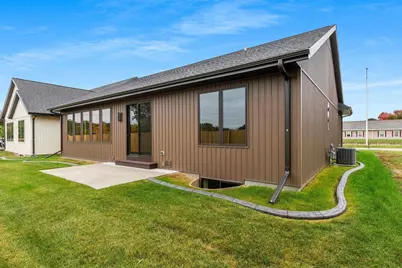 435 Riverview Ridge Place, Combined Locks, WI 54113 - Photo 37