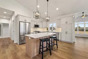 1386 Lighthouse Village Rd, Fond du Lac, WI 54937 - Photo 5