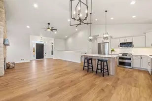 1386 Lighthouse Village Rd, Fond du Lac, WI 54937 - Photo 7