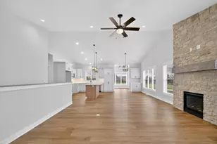 1386 Lighthouse Village Rd, Fond du Lac, WI 54937 - Photo 3