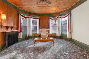 360 1st St, Menasha, WI 54952 - Photo 7