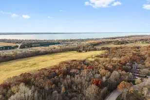 W4376 Golf Course Dr, Fond du Lac, WI 54937 - Photo 13