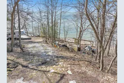 5341 Edgewater Beach Road, Green Bay, WI 54311 - Photo 11