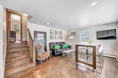 893 Stadium Drive, Green Bay, WI 54304 - Photo 5