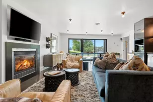 2080 Greenleaf Rd, De Pere, WI 54115 - Photo 51