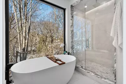 2080 Greenleaf Road, De Pere, WI 54115 - Photo 45