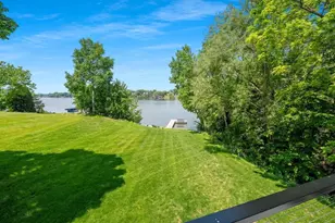 2080 Greenleaf Rd, De Pere, WI 54115 - Photo 27