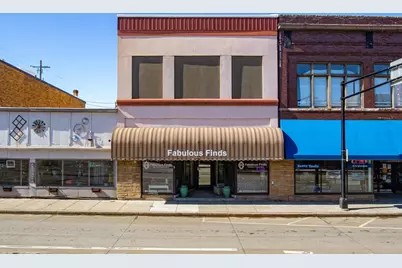 811 Oregon Street, Oshkosh, WI 54902 - Photo 1