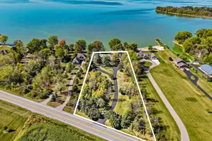 3555 Nicolet Dr, Green Bay, WI 54311 - Photo 3