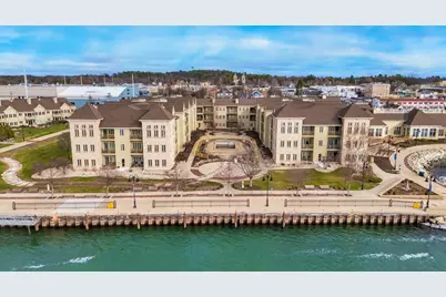 107 N 1st Avenue #323/325, Sturgeon Bay, WI 54235 - Photo 5