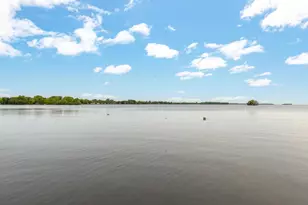 2136 White Swan Dr, Oshkosh, WI 54901 - Photo 69