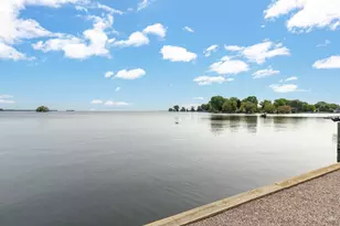 2136 White Swan Dr, Oshkosh, WI 54901 - Photo 67