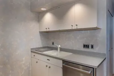 2136 White Swan Drive, Oshkosh, WI 54901 - Photo 19