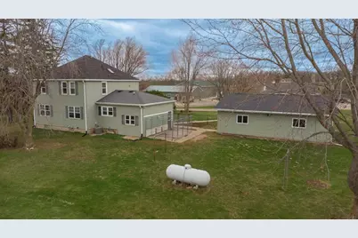 414 State Road 26, Oshkosh, WI 54904 - Photo 7