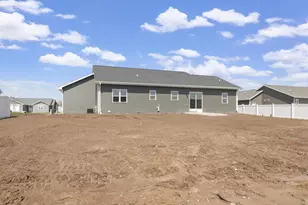 2081 Antelope Trail, Kaukauna, WI 54130 - Photo 3